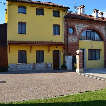 Agriturismo Alla Corte Costabissara Exterior foto